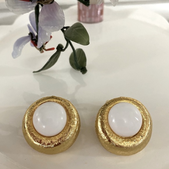 Vintage Donald Stannard Runway with white cabochons stone earrings